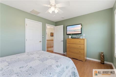 23 Lark Drive South River NJ 08882
