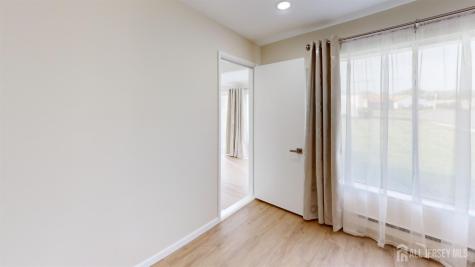 9-C Aspen Plaza Monroe NJ 08831