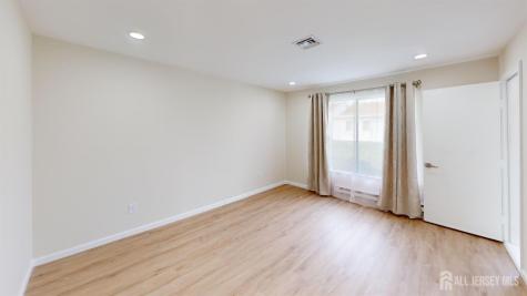 9-C Aspen Plaza Monroe NJ 08831