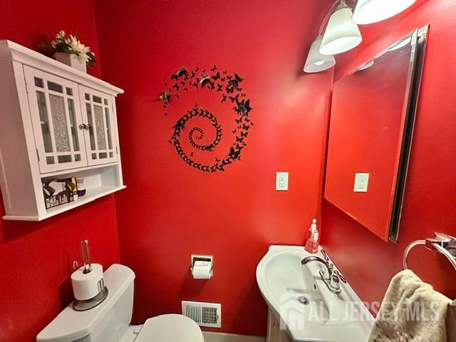 227 Old Stage Road Spotswood NJ 08884