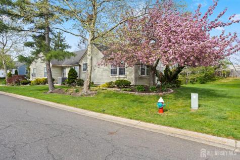 173 Concordia Circle Monroe NJ 08831