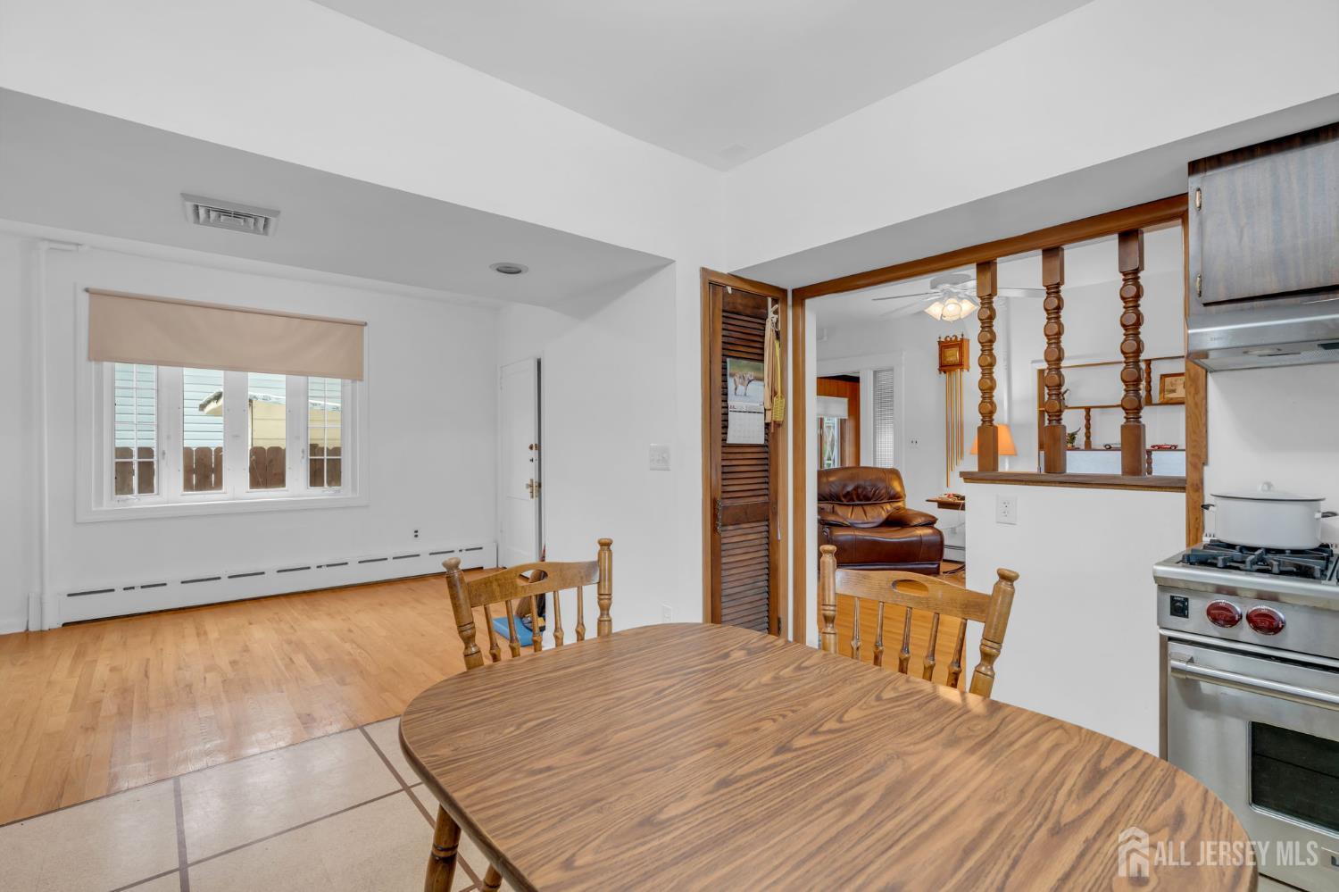 91 Colfax Street South River NJ 08882