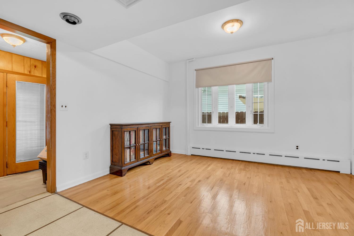 91 Colfax Street South River NJ 08882