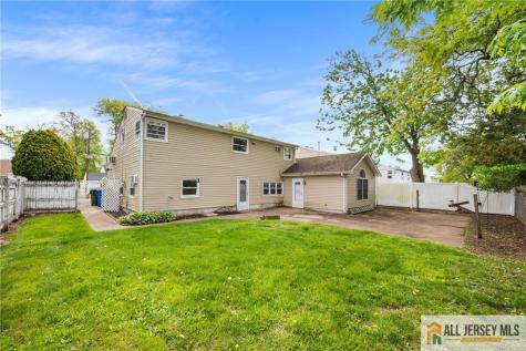 67 Drake Place Colonia NJ 07067