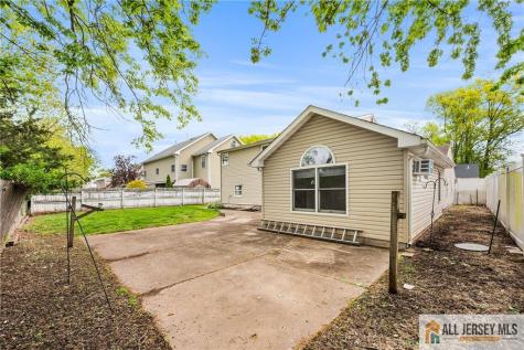 67 Drake Place Colonia NJ 07067