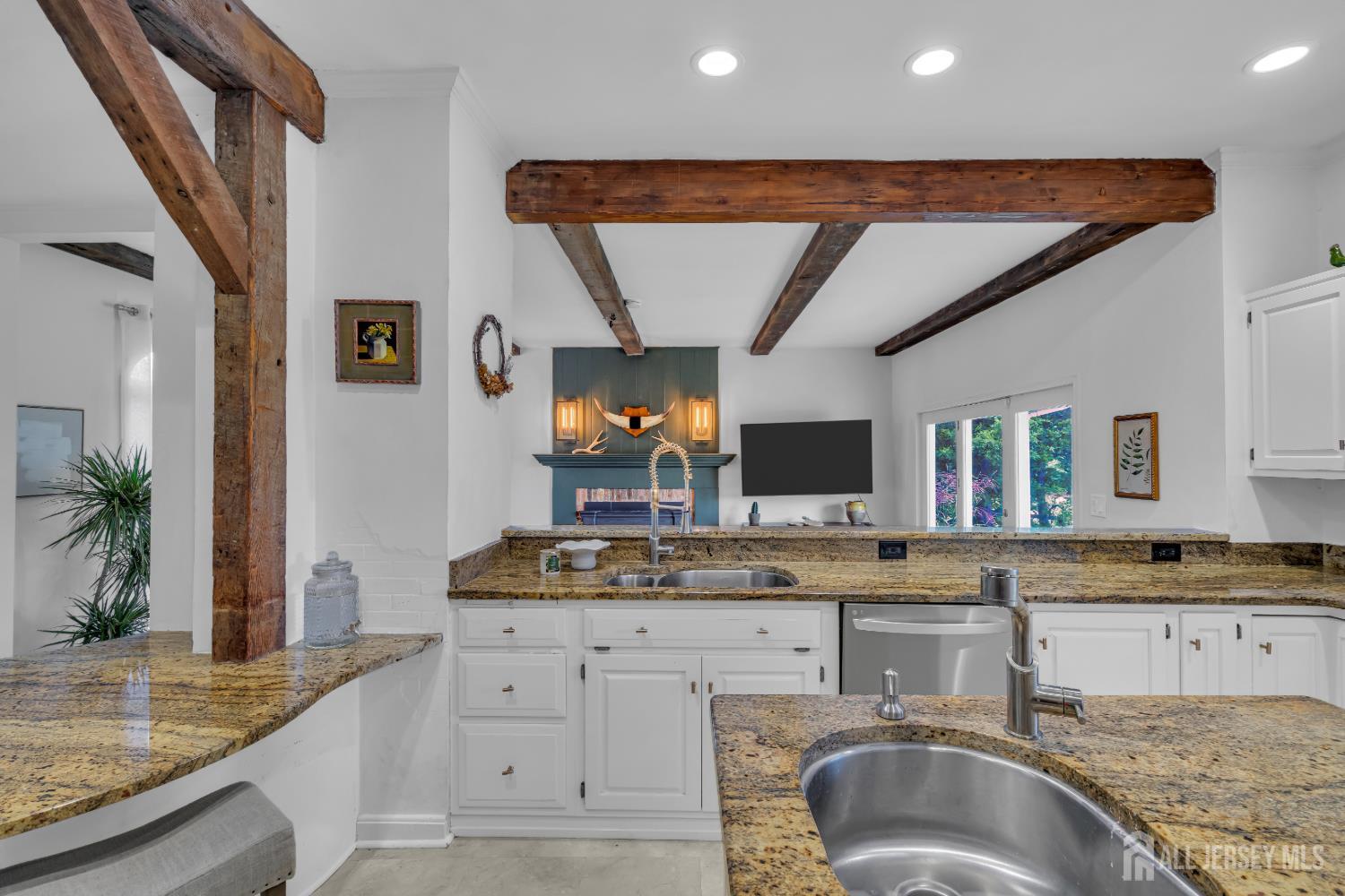 156 Cranbury Neck Road Plainsboro NJ 08512
