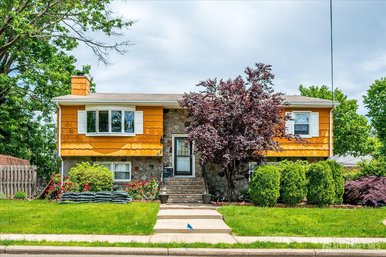 4 Wick Drive Fords NJ 08863