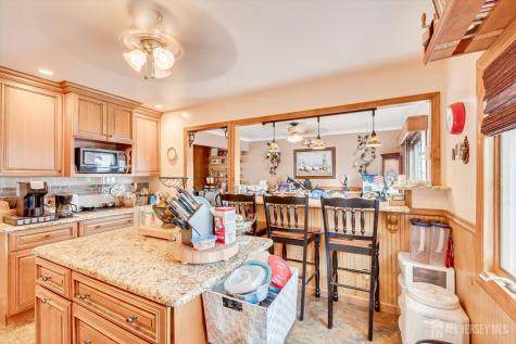 4 Wick Drive Fords NJ 08863