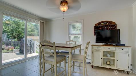 25 Lake Avenue Helmetta NJ 08828