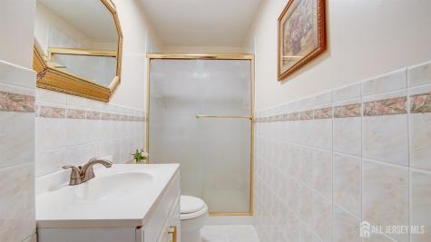 25 Lake Avenue Helmetta NJ 08828