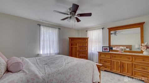 25 Lake Avenue Helmetta NJ 08828