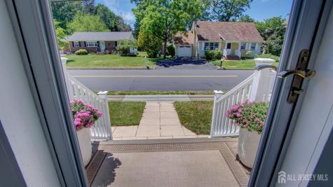 25 Lake Avenue Helmetta NJ 08828