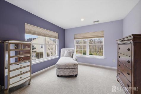 2 Picasso Court Franklin NJ 08873