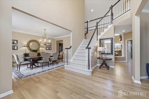2 Picasso Court Franklin NJ 08873