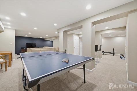 2 Picasso Court Franklin NJ 08873