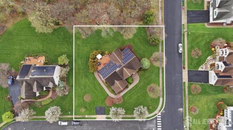2 Picasso Court Franklin NJ 08873
