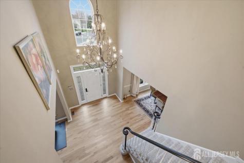 2 Picasso Court Franklin NJ 08873