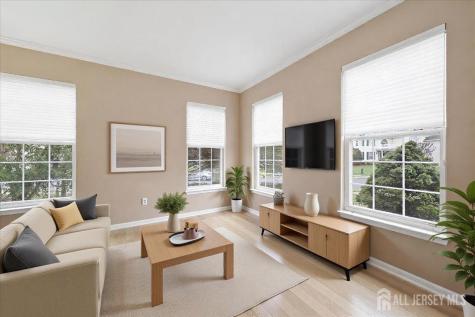 2 Picasso Court Franklin NJ 08873