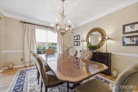 2 Picasso Court Franklin NJ 08873