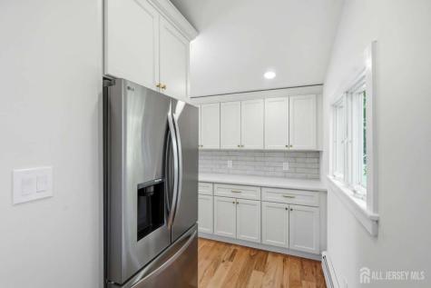 1 Cranbury Neck Road Cranbury NJ 08512