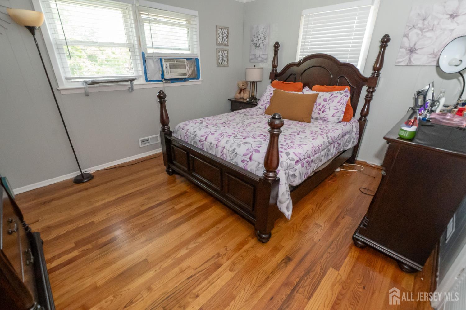 23 C Street Middlesex NJ 08846