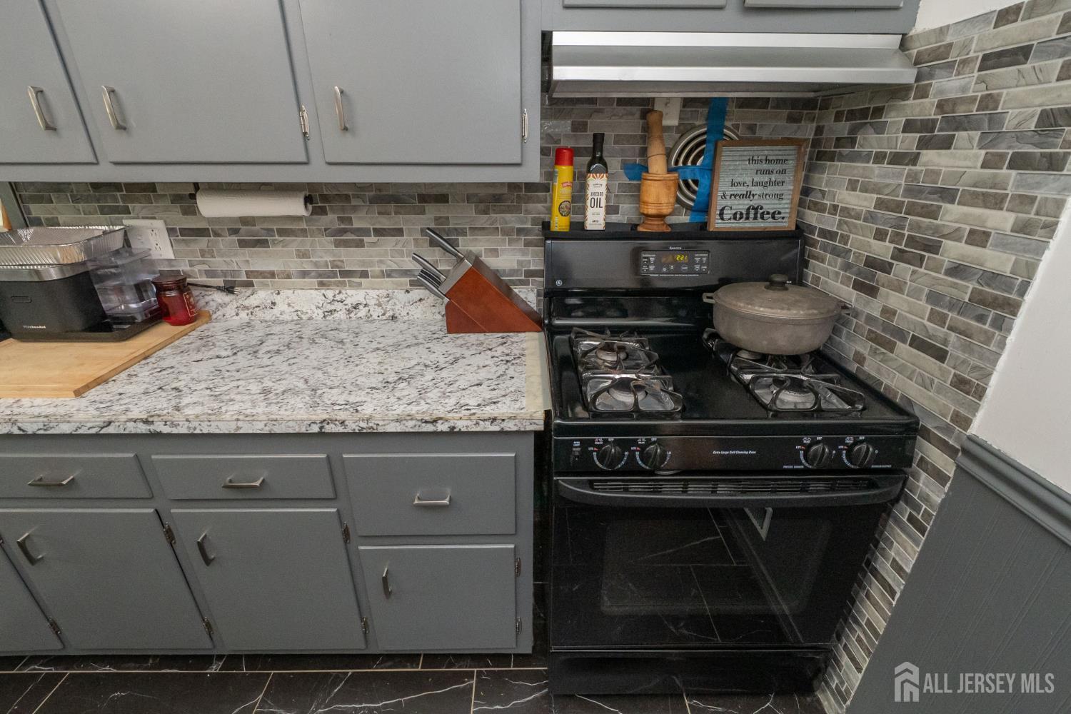 23 C Street Middlesex NJ 08846