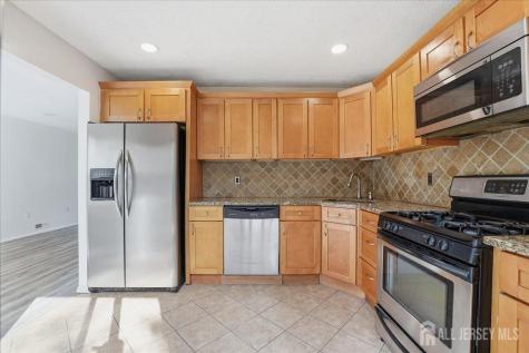 2 Veros Lane Franklin Twsp NJ 08823