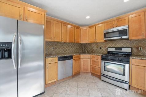 2 Veros Lane Franklin Twsp NJ 08823