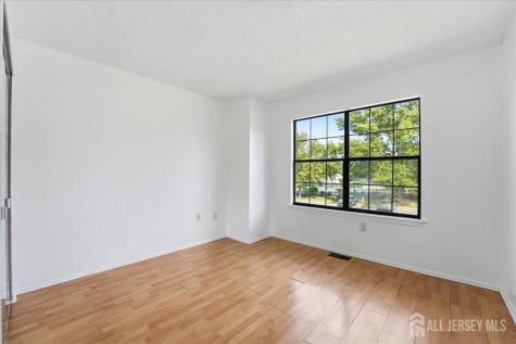 2 Veros Lane Franklin Twsp NJ 08823