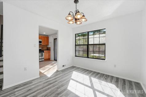 2 Veros Lane Franklin Twsp NJ 08823
