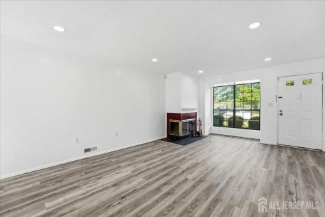 2 Veros Lane Franklin Twsp NJ 08823