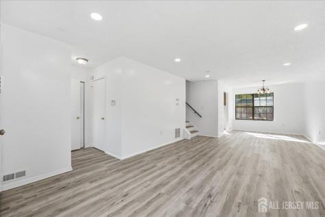 2 Veros Lane Franklin Twsp NJ 08823