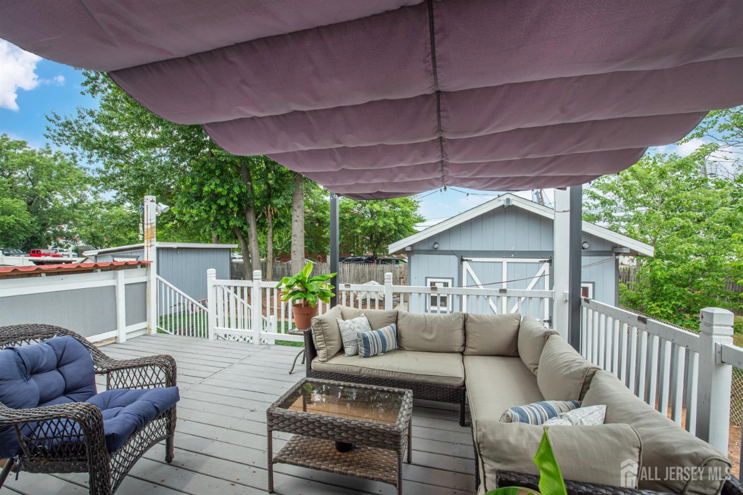 64 Pinho Avenue Carteret NJ 07008