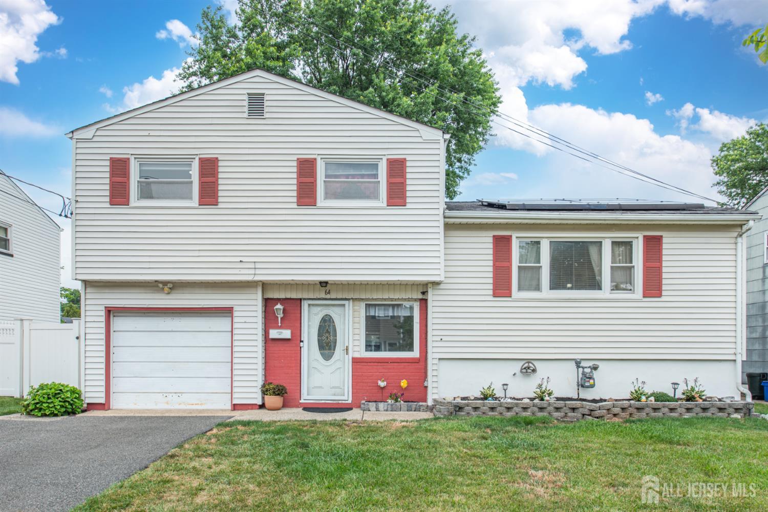 64 Pinho Avenue Carteret NJ 07008