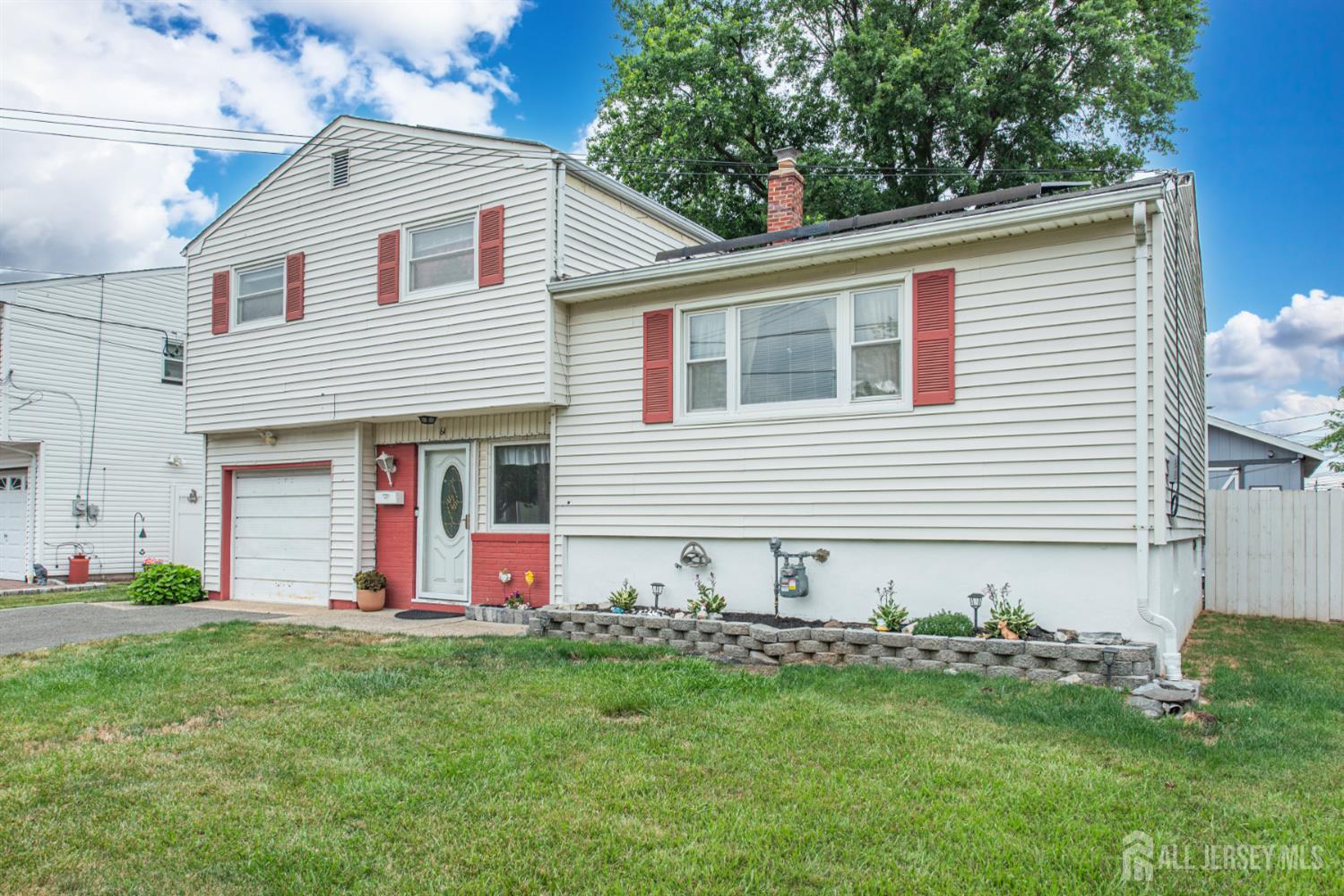64 Pinho Avenue Carteret NJ 07008