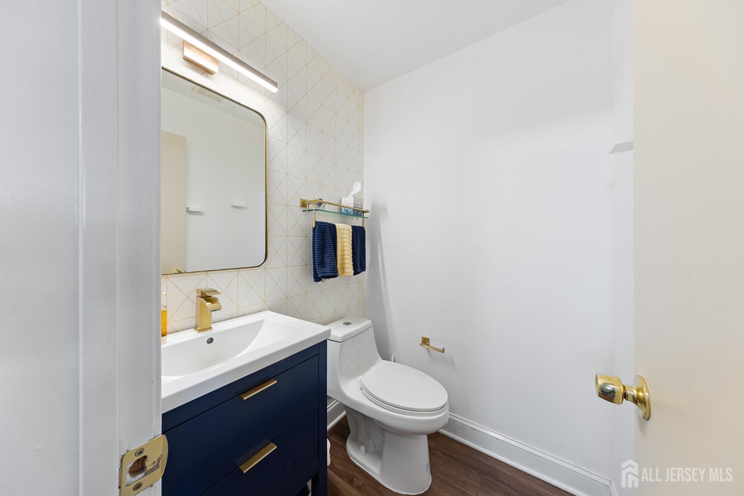 15 Hawthorne Court Freehold NJ 07728