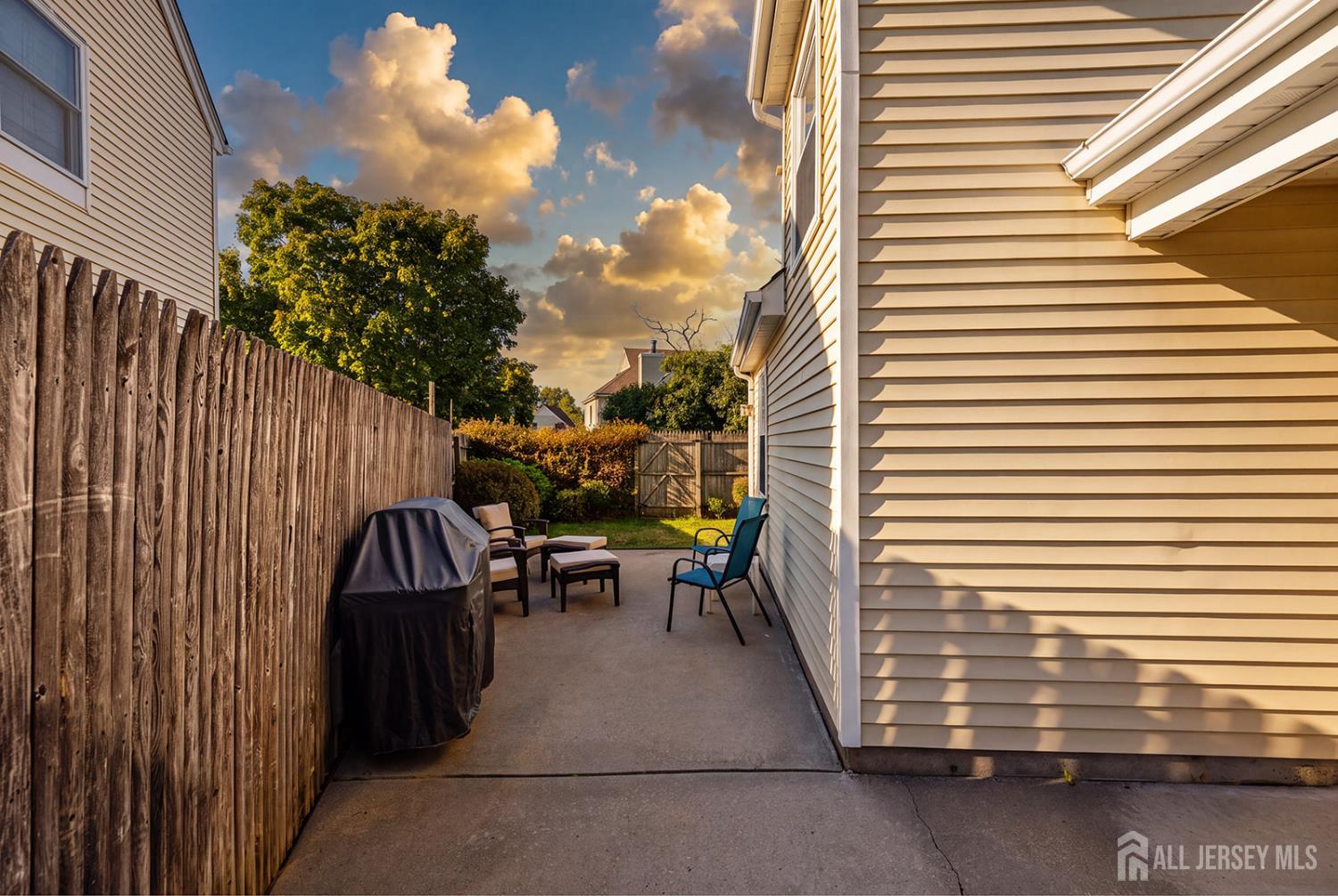 15 Hawthorne Court Freehold NJ 07728