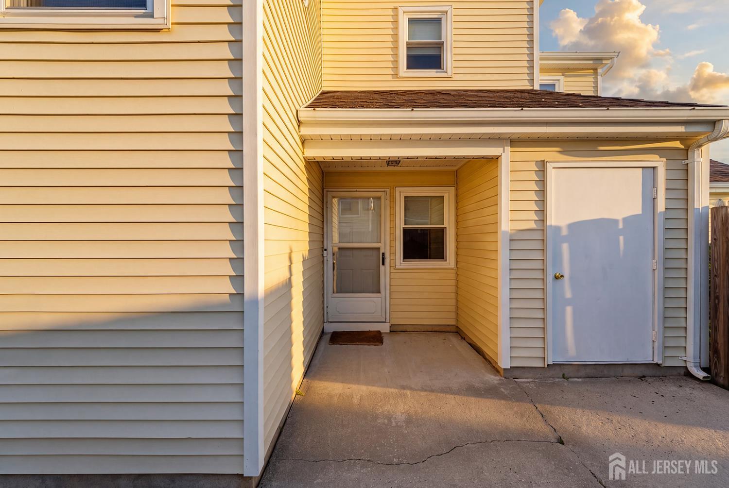 15 Hawthorne Court Freehold NJ 07728
