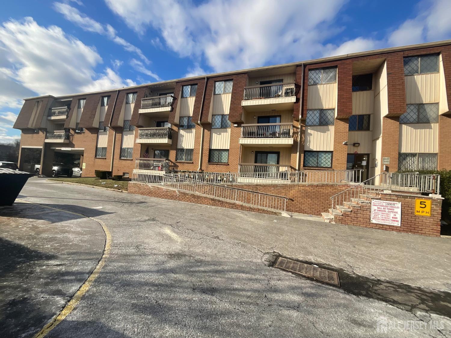 1190 W Saint Georges Avenue Linden NJ 07036