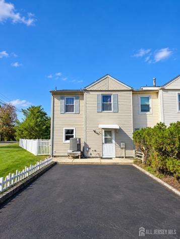 124 Redbud Road Piscataway NJ 08854