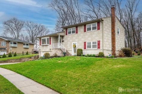 8 Adelphi Court Edison NJ 08837