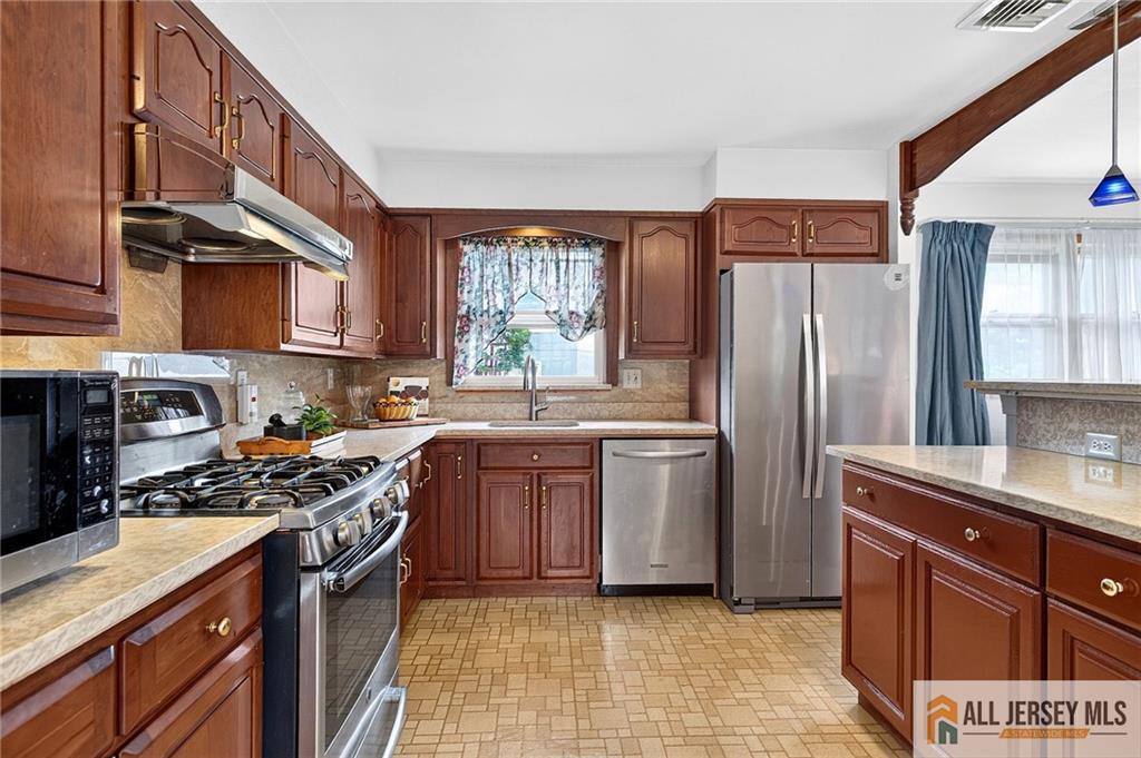 10 5th Street South River NJ 08882
