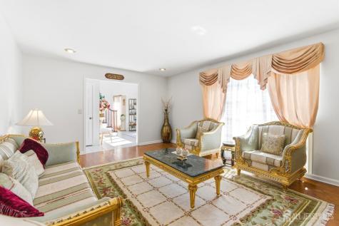 4 Allison Court Edison NJ 08820