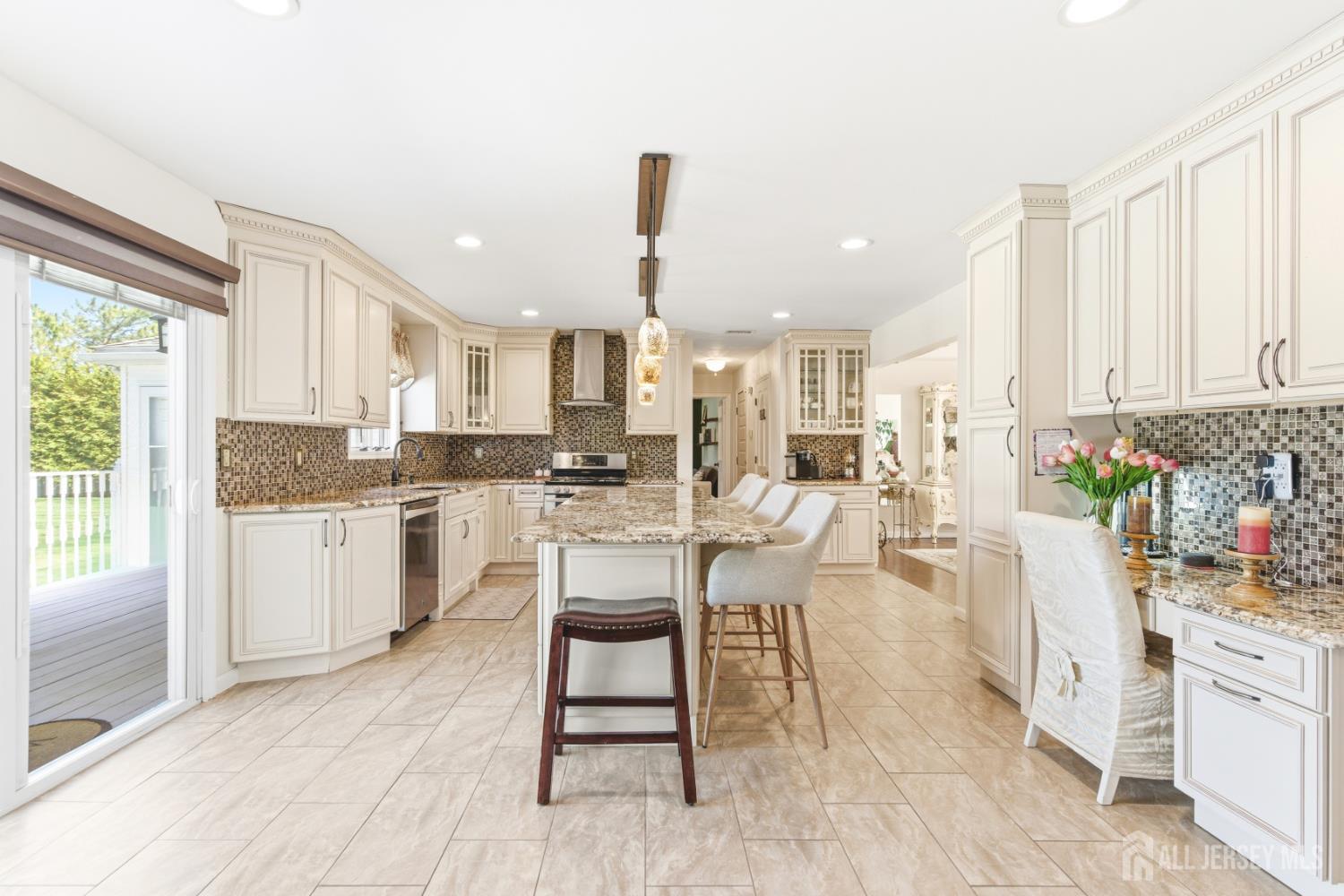 4 Allison Court Edison NJ 08820