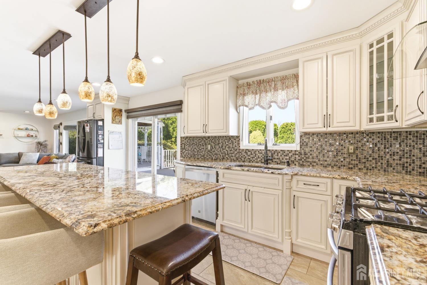 4 Allison Court Edison NJ 08820