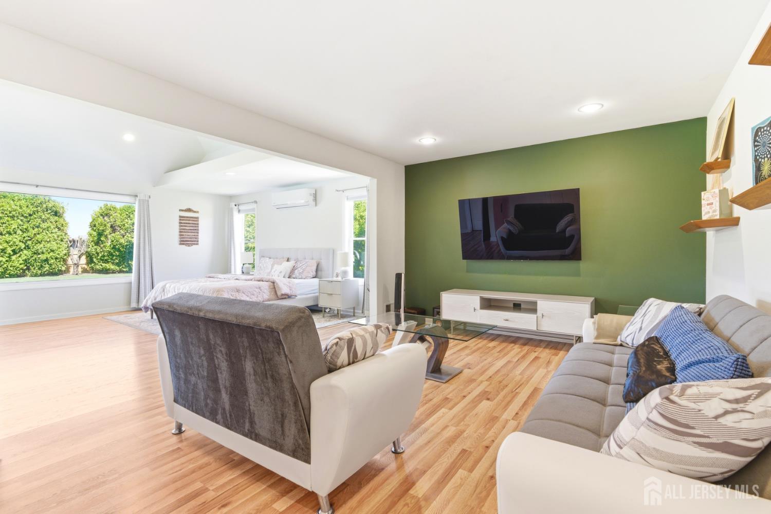 4 Allison Court Edison NJ 08820