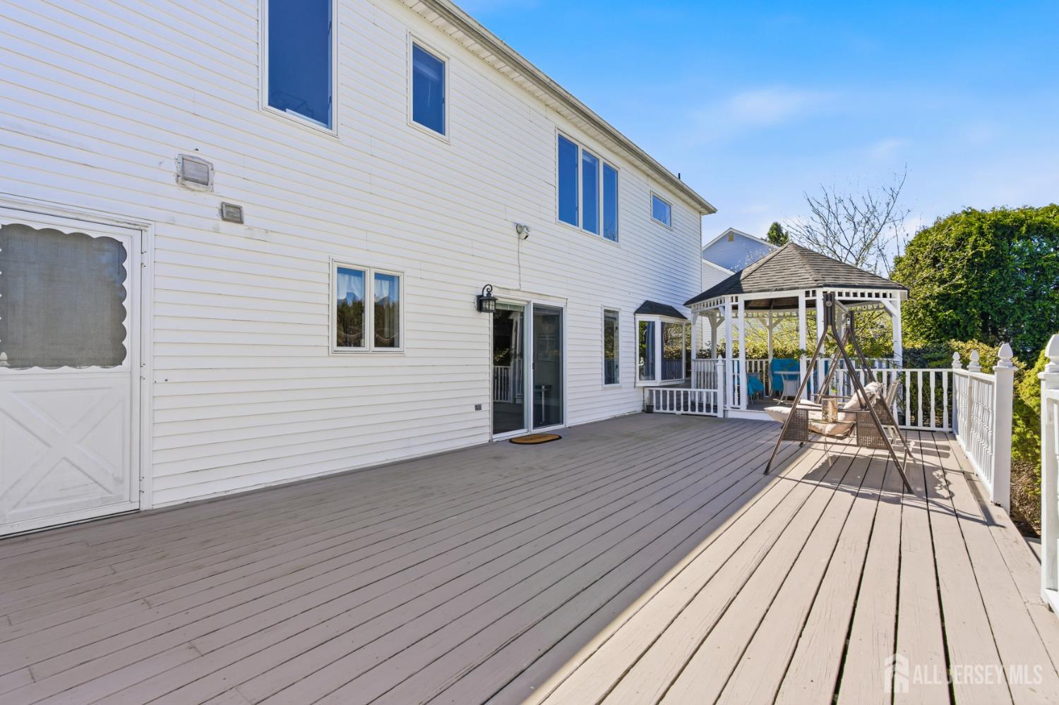 4 Allison Court Edison NJ 08820