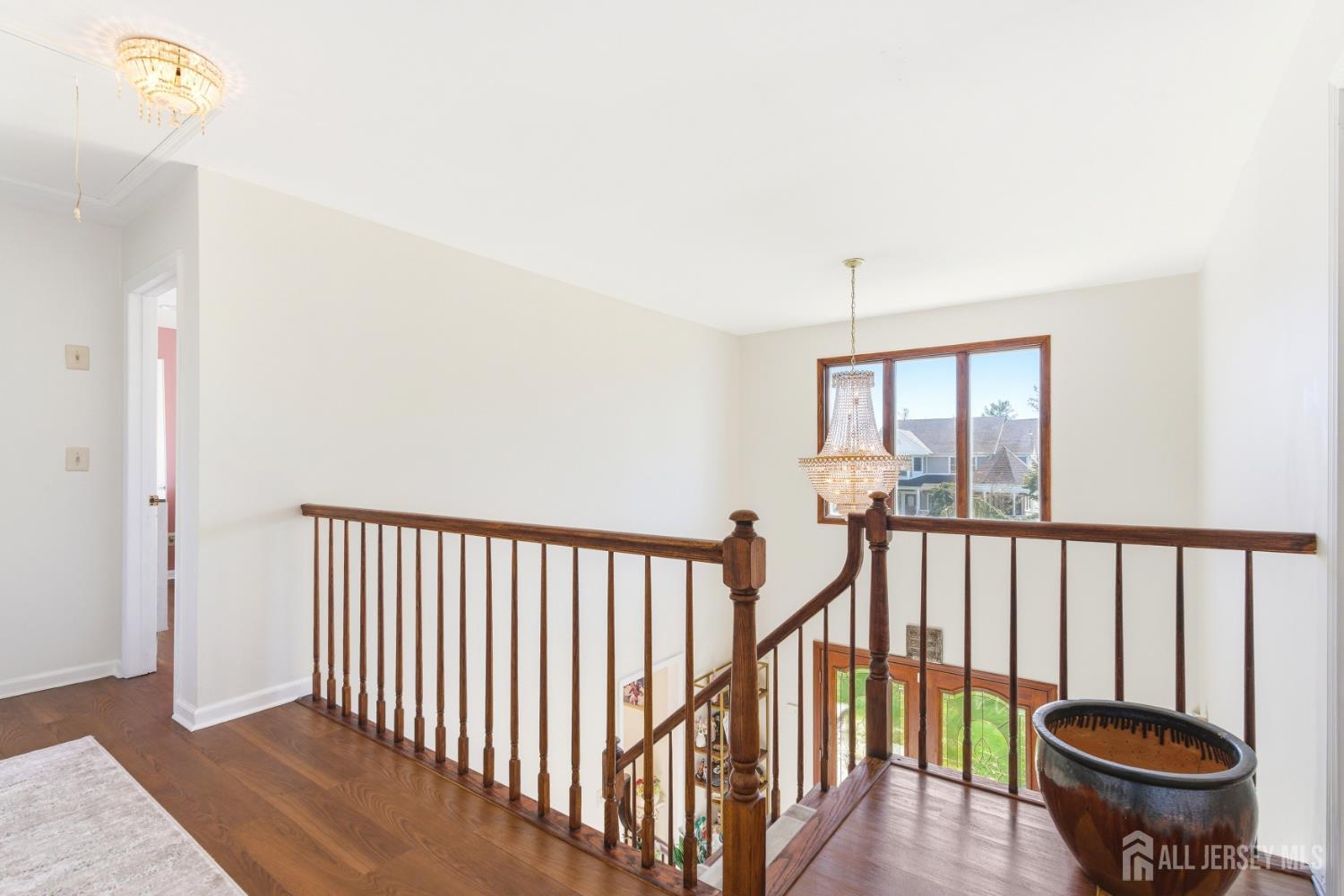 4 Allison Court Edison NJ 08820