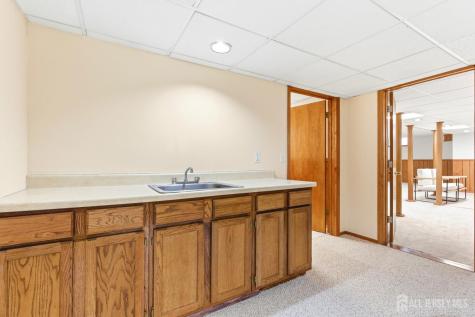 4 Allison Court Edison NJ 08820