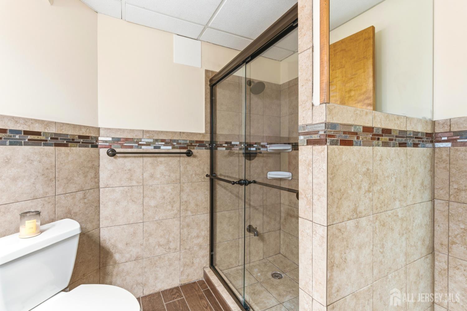 4 Allison Court Edison NJ 08820